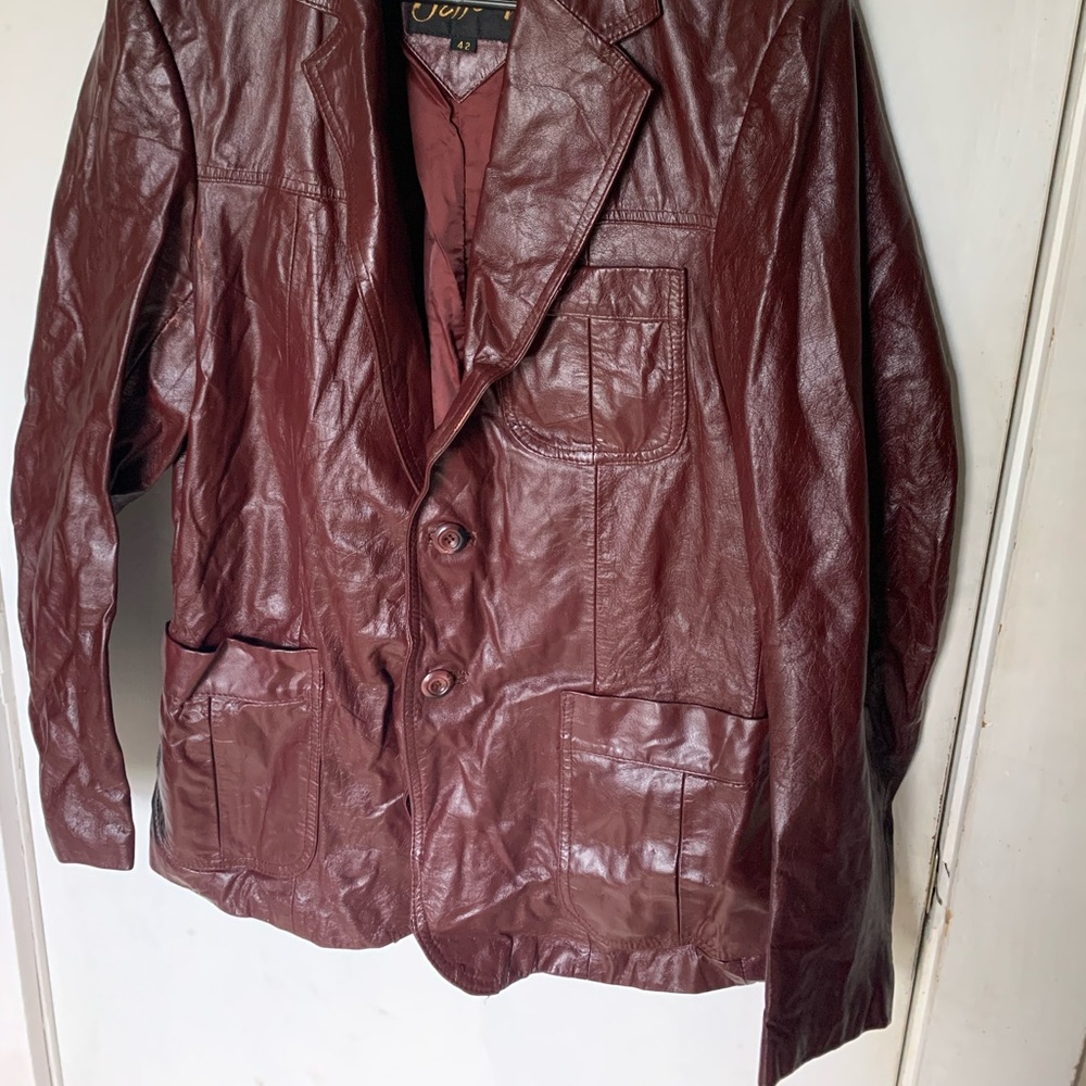 Men’s vintage leather jacket